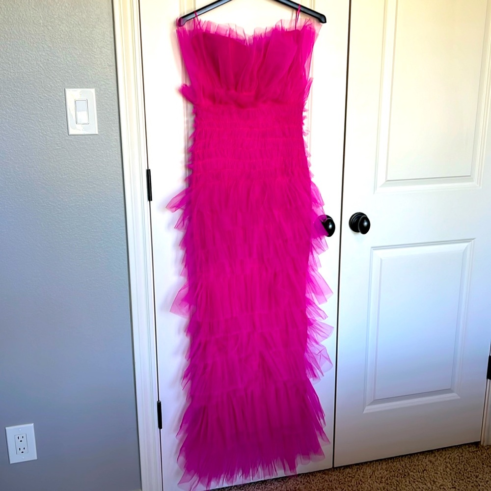 Luxxel tiered hot pink tulle strapless dress size M